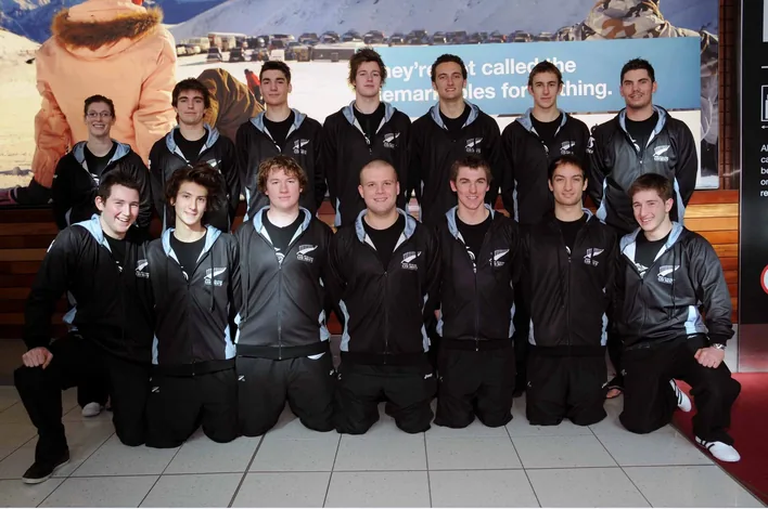 New Zealand U19 Men's underwater hockey team